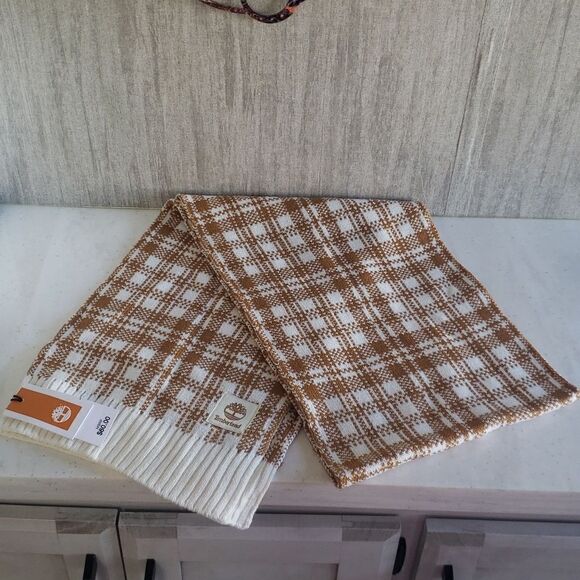 NWT Timberland Acrylic Scarf 62" x 10" - Picture 1 of 9